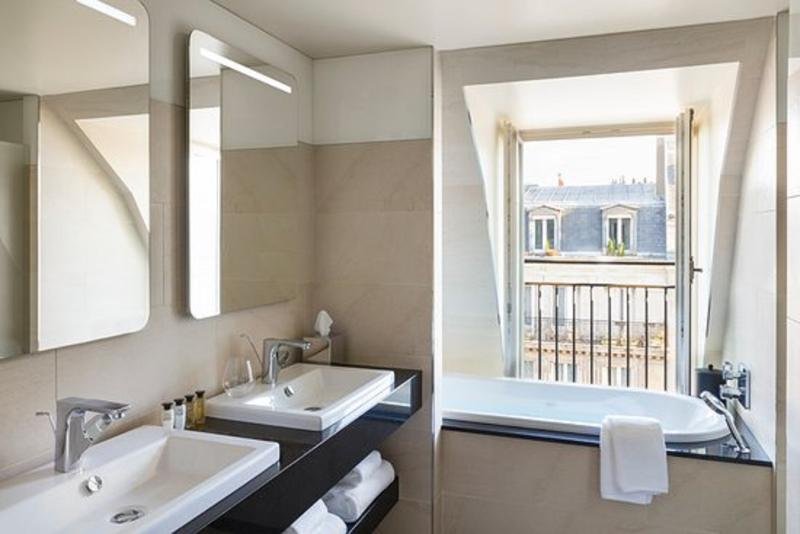 Фото Maison Albar  Le Pont Neuf