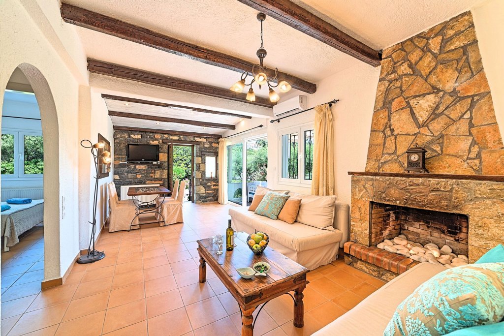 Фото Вилла Cretan Lodge Heated Pool