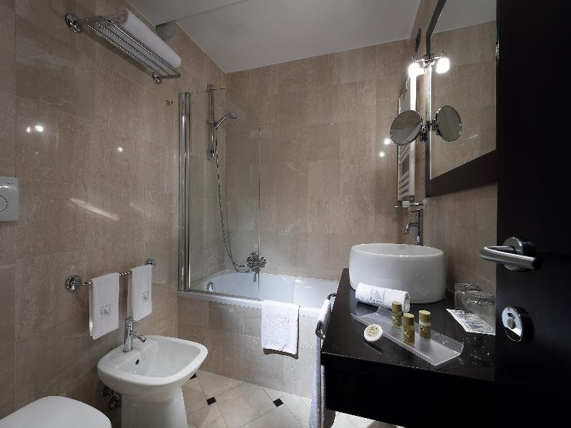 Фото Exe International Palace