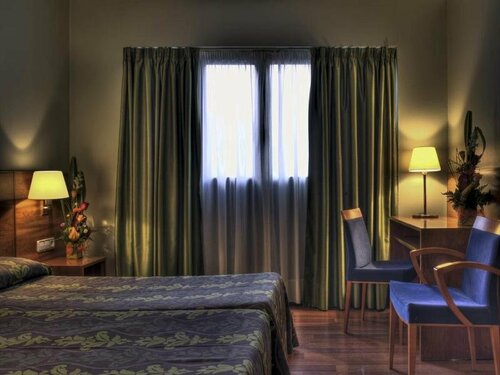 Гостиница Hotel Zenit Diplomatic в Андорра-ла-Велье