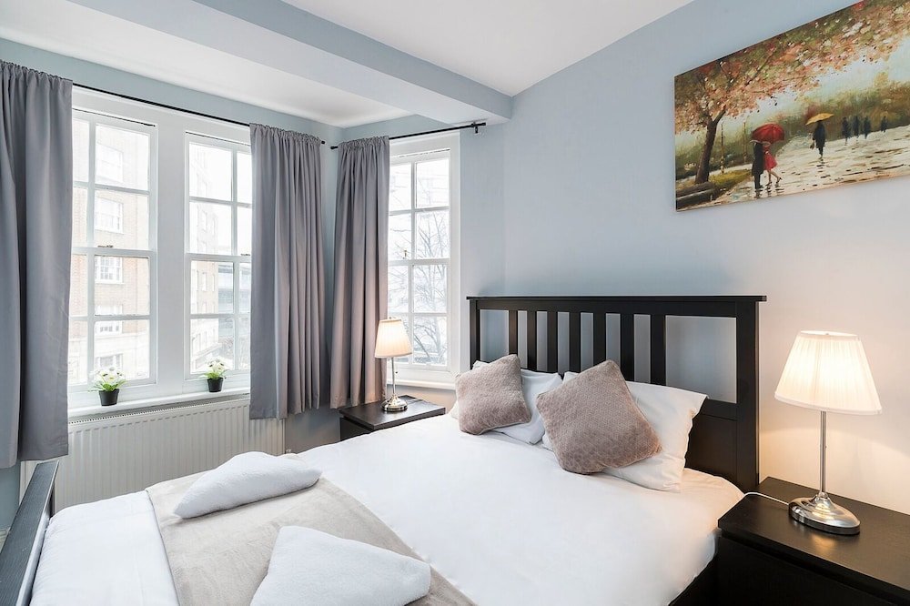 Фото Nice 3 Bedrooms Apartment Near Hyde Park & Oxford St