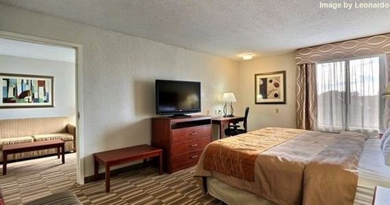 Фото Comfort Inn & Suites University South