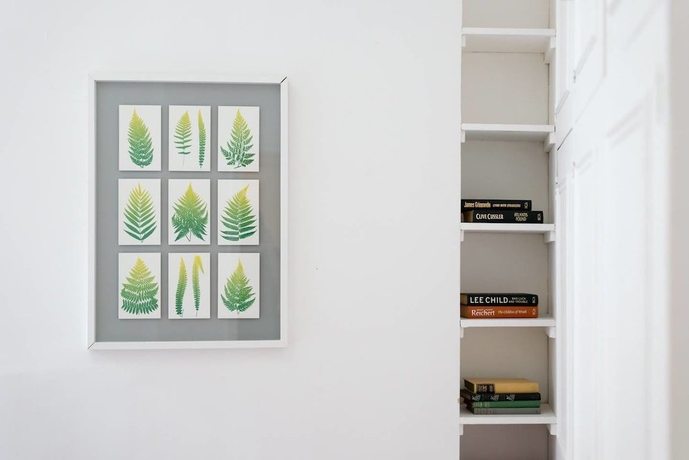 Фото 2 Bedroom Flat in West Kensington