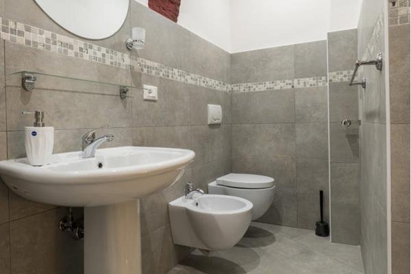 Фото House under the Towers