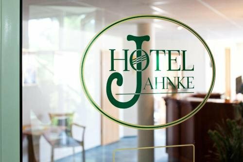 Гостиница Hotel Jahnke в Нойбранденбурге