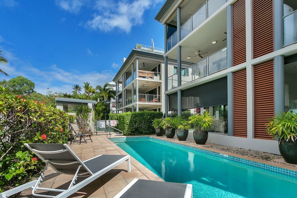 Hotel Belle Escapes - Beachfront Ocean View Apartment 4, Cairns, photo