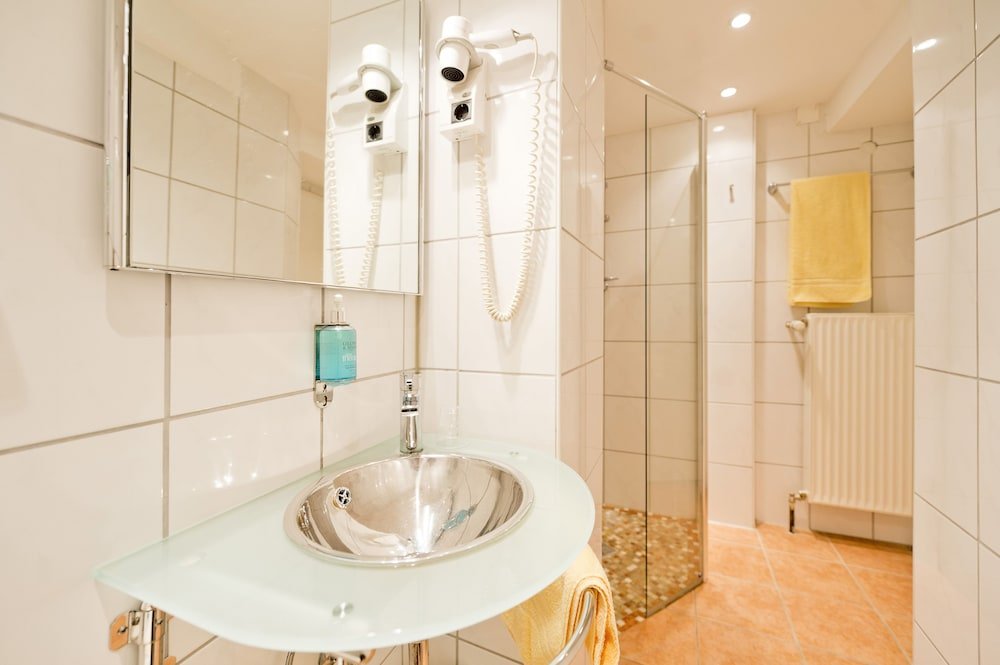 Фото Hotel Kurfürstenhof