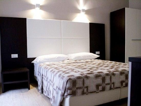 Фото Stardust Rome