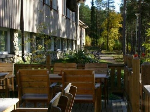 Гостиница Hotel Jeris Log Cabins в Муонио