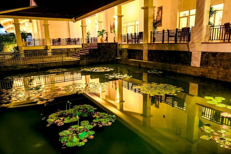 Гостиница Ninh Thuan Retreat