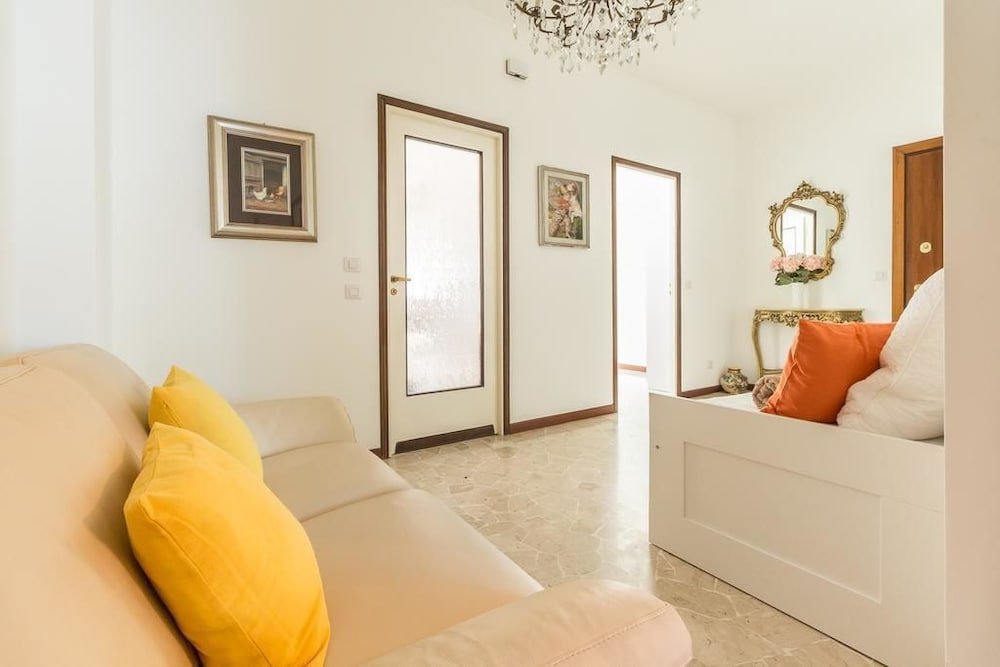 Фото Alessia's Flat - Sondrio M3