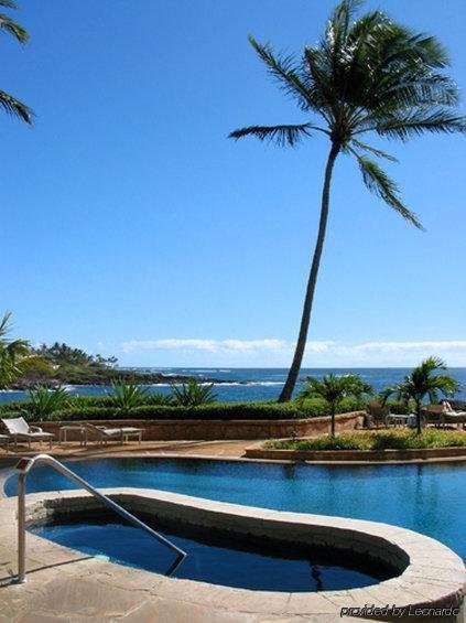 Фото Whalers Cove Oceanfront Resort