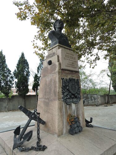 Памятник, мемориал П. М. Кошка, Севастополь, фото