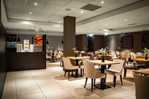 Гостиница Holiday Inn Express The Hague - Parliament, an Ihg Hotel в Гааге