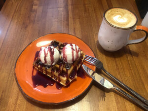 Лис (Okeanskiy Avenue, 76), coffee shop