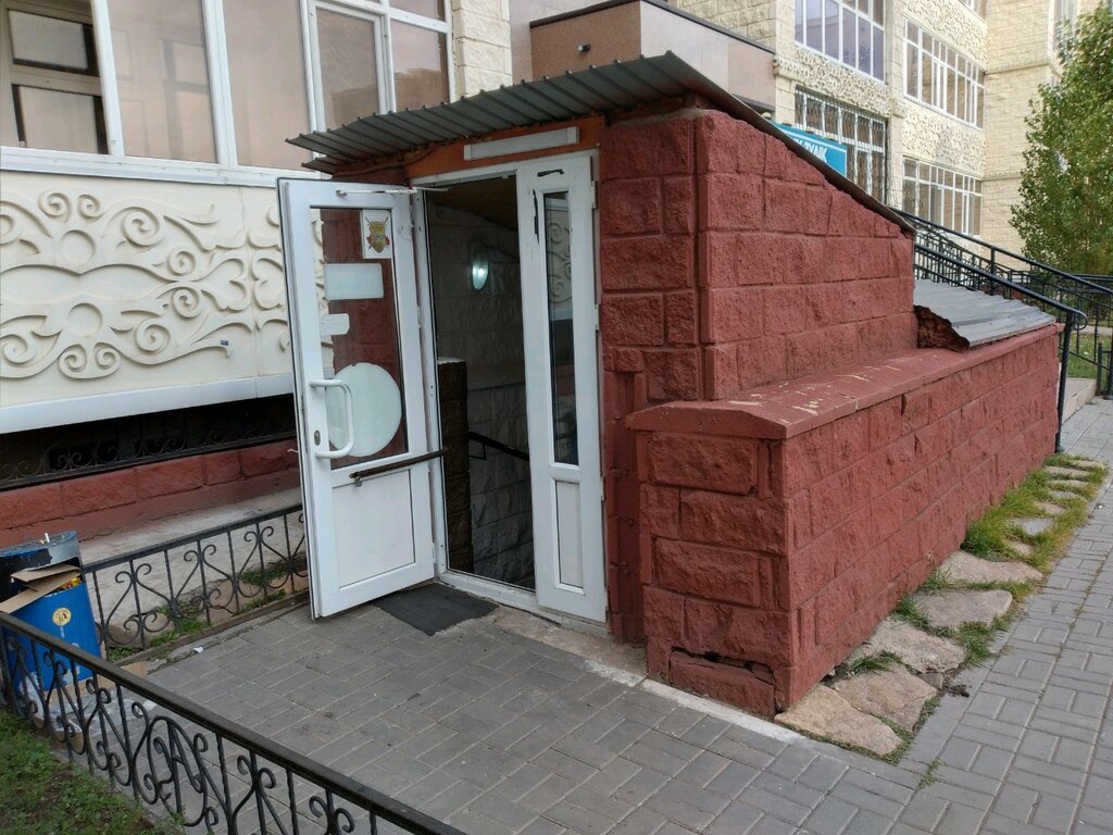 Магазин продуктов Хозяйка, Астана, фото