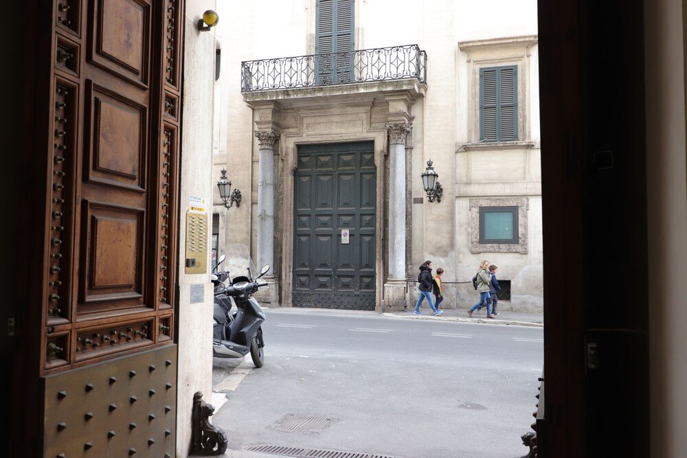 Фото Trevi palazzo storico B&b La Suite Blu