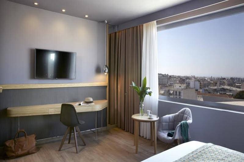 Фото Wyndham Grand Athens