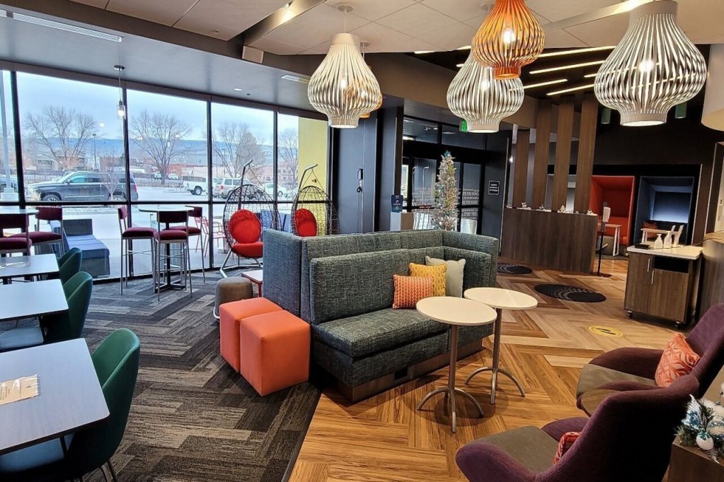 Фото Tru by Hilton Grand Junction Downtown