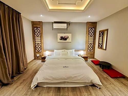 Фото Hotel Bricks Haeundae