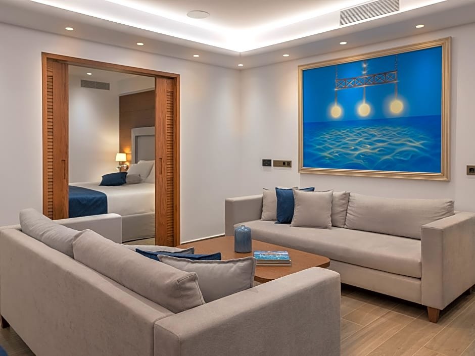 Фото Nana Princess Suites, Villas & SPA