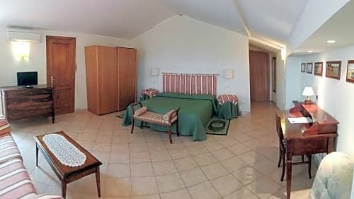 Фото Hotel Umbra