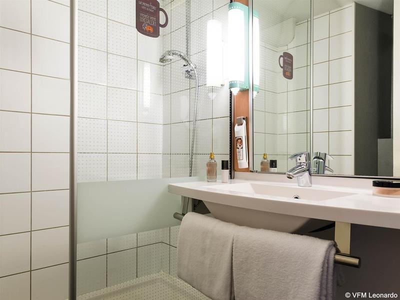 Фото 108360028294