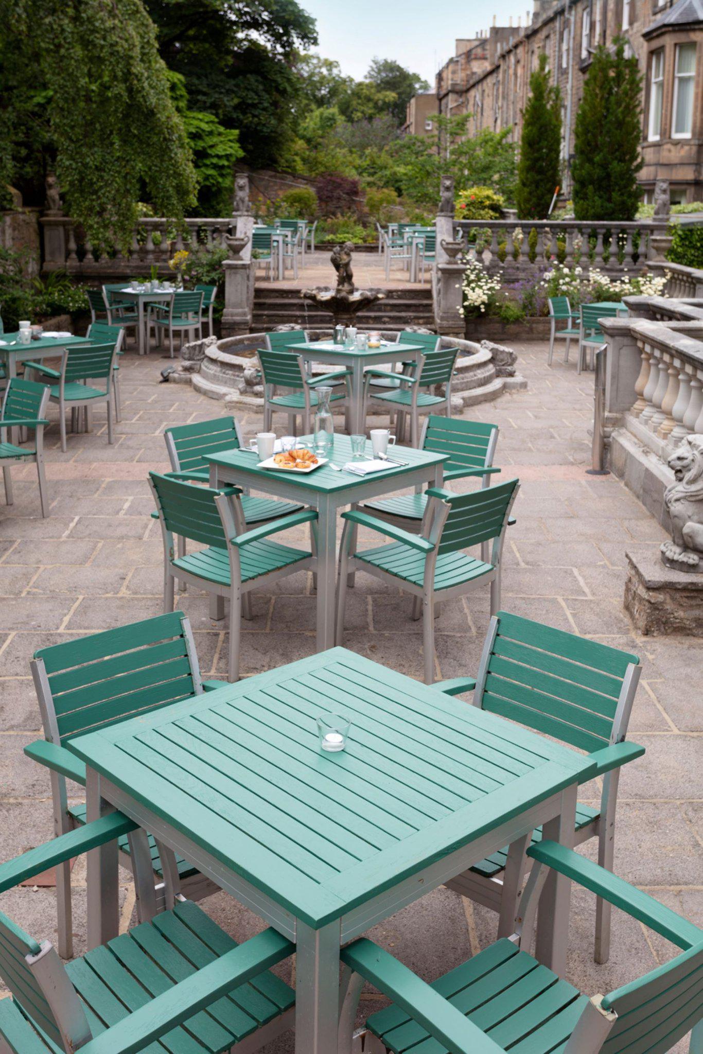 Фото voco Edinburgh  Royal Terrace by IHG