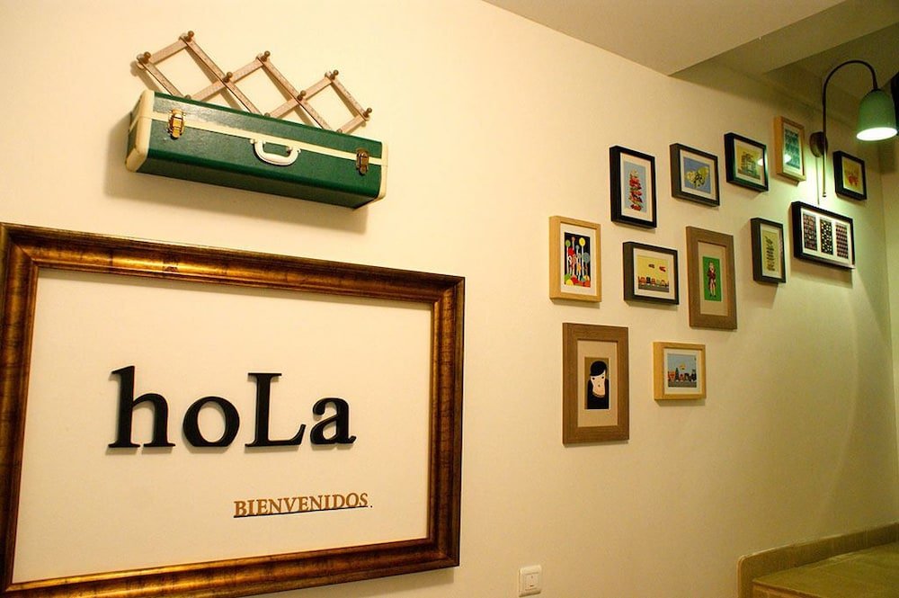 Фото Apartamentos Hevia