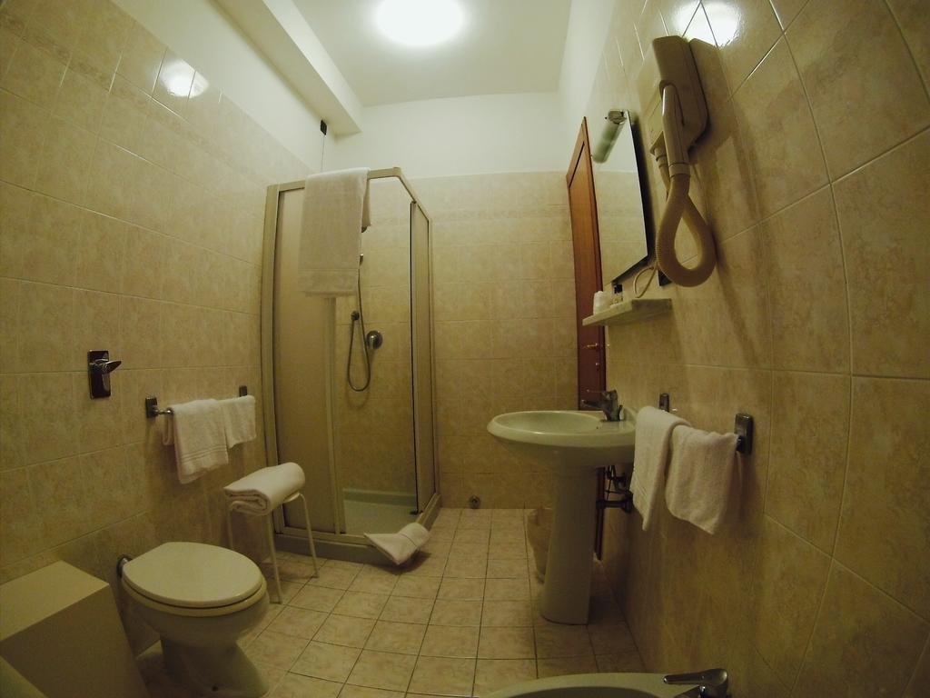 Фото Hotel Excelsior