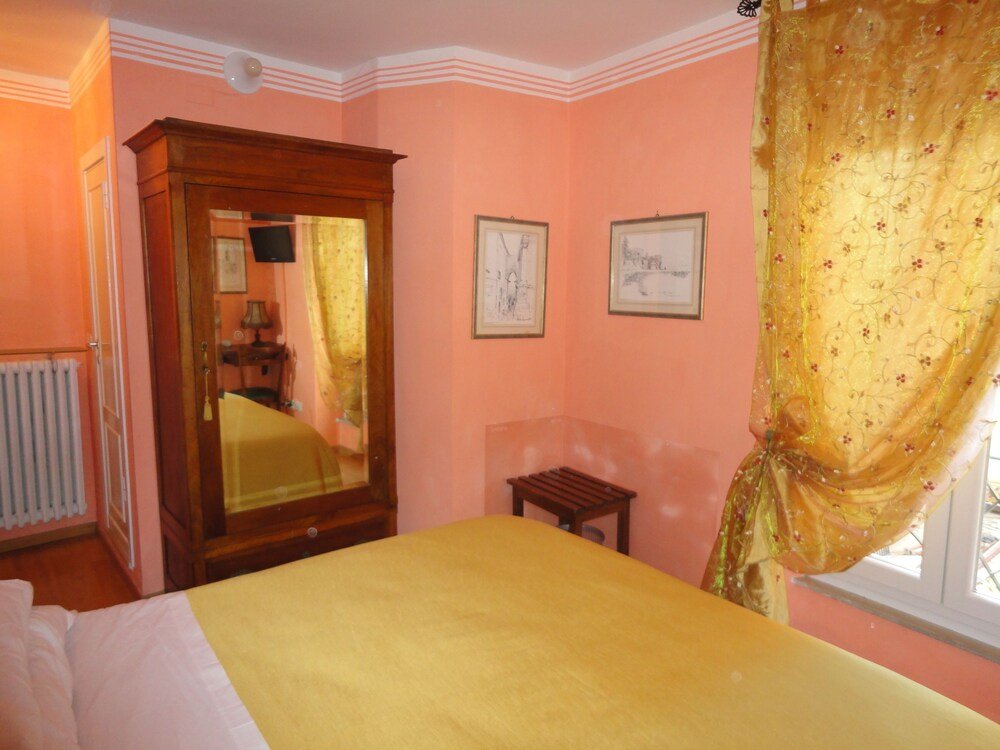 Фото Hotel Morlacchi