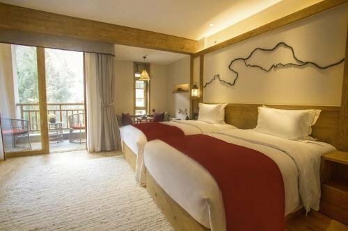 Hotel Lux Tea Horse Road Benzilan Hotel, Dêqên, photo