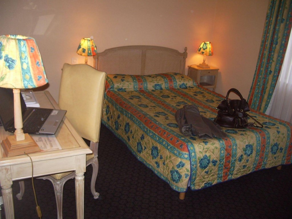 Фото Hotel Restaurant L'Apostrophe