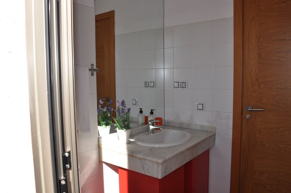 Фото Ecovilla White Suite