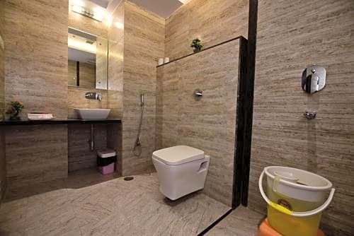 Фото Hotel Varanasi Inn