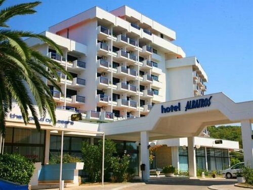 Санаторий Отель Альбатрос в Общине Улцинь