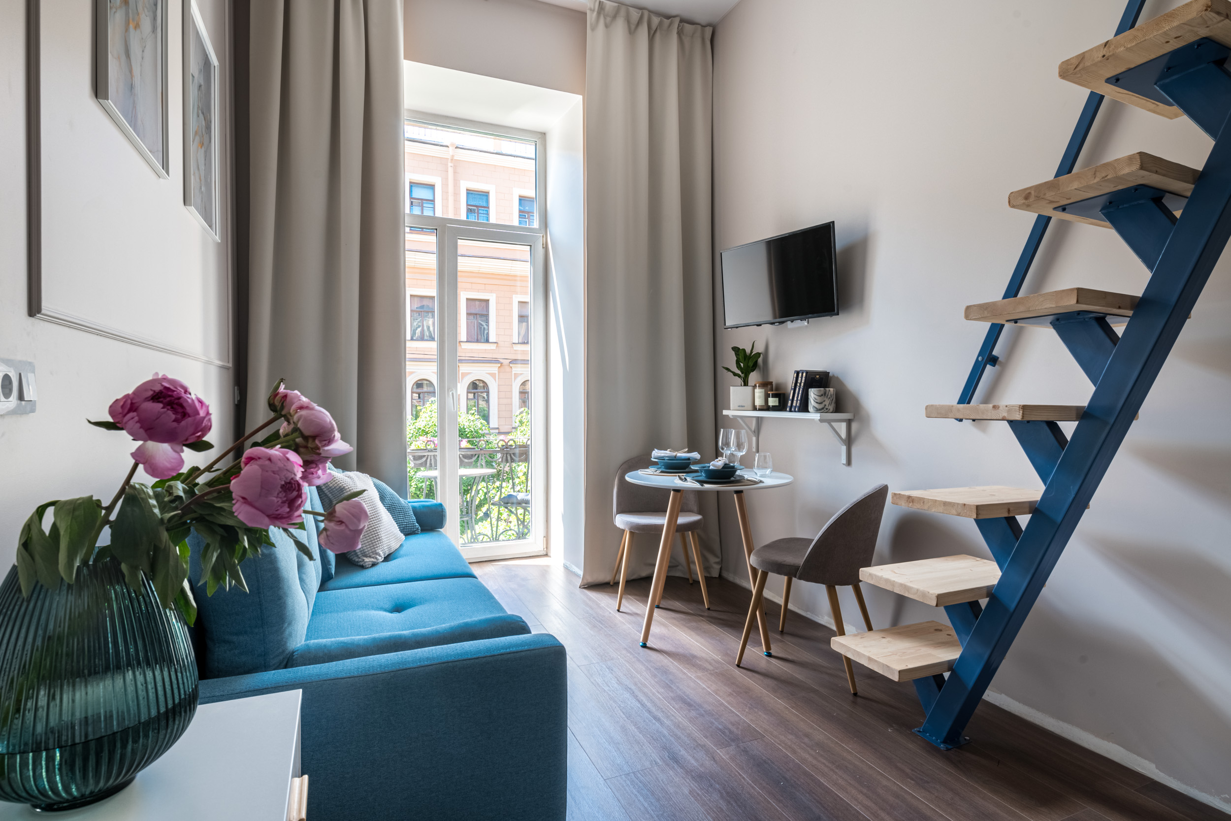 Фото Light House