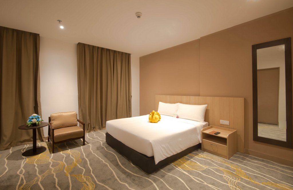 Фото Pacific Express Hotel Chinatown