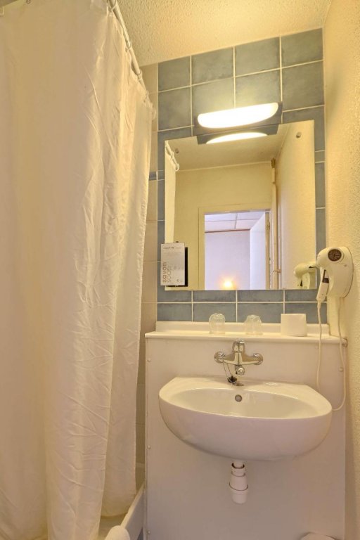 Фото Campanile PRIME - Paris Ouest Boulogne Hotel