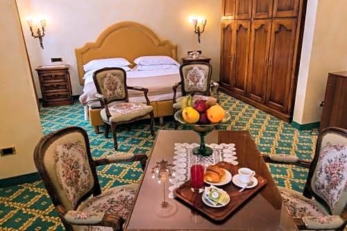 Фото Grand Hotel Excelsior