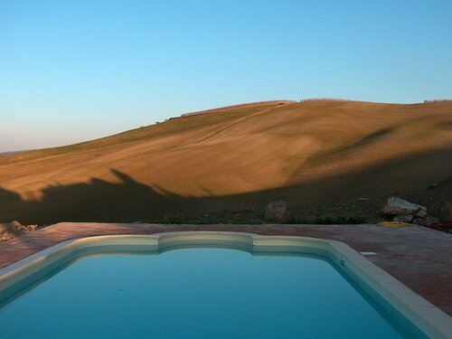 Жильё посуточно Pretty Farmhouse in Castel del Piano With Terrace