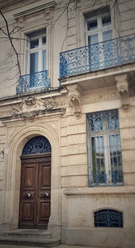 Гостиница De L'anglais Guesthouse в Арле