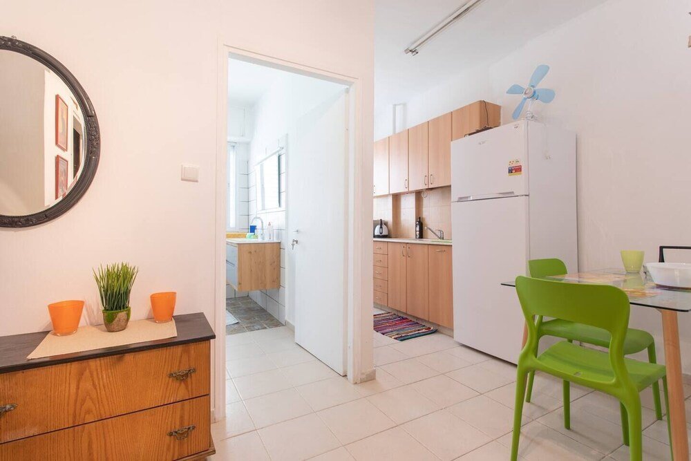 Фото Апартаменты Central Tel Aviv