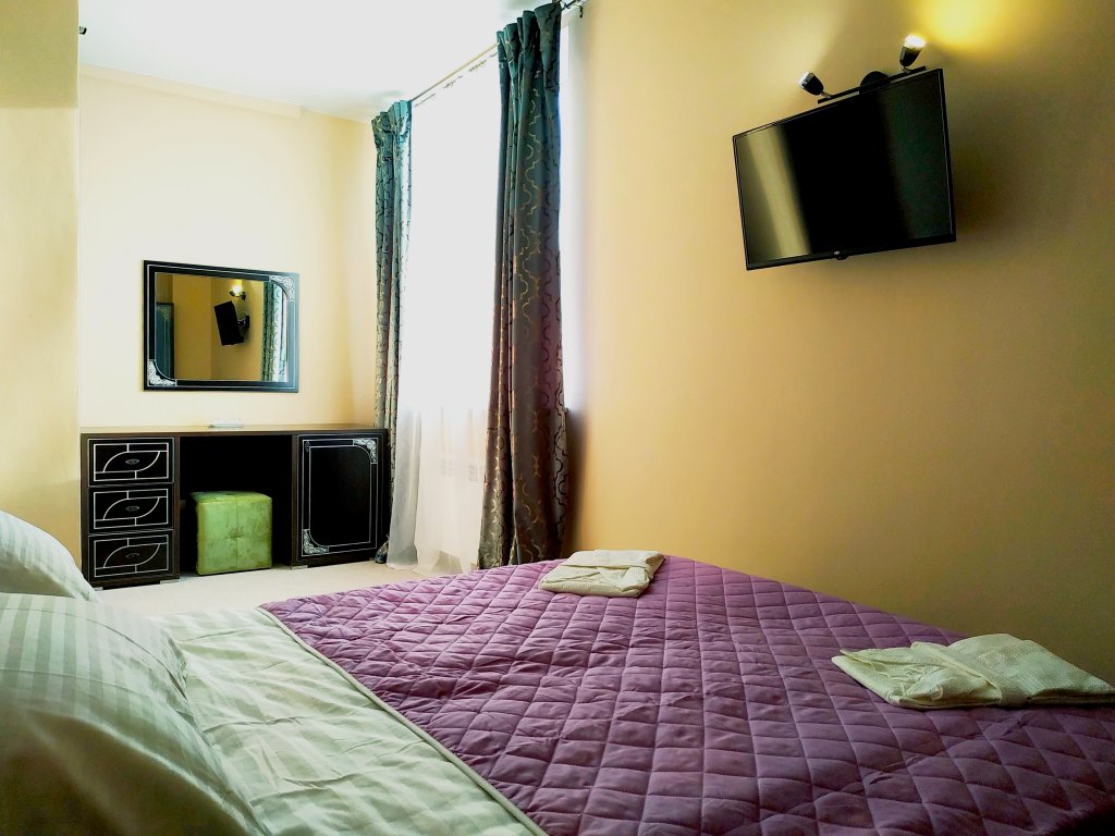 Фото Янтарь