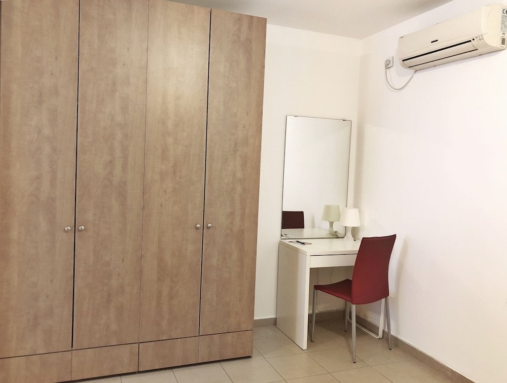 Фото Stylish Tel Aviv Central Loft