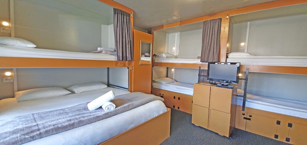 Фото The Black Sheep Backpackers