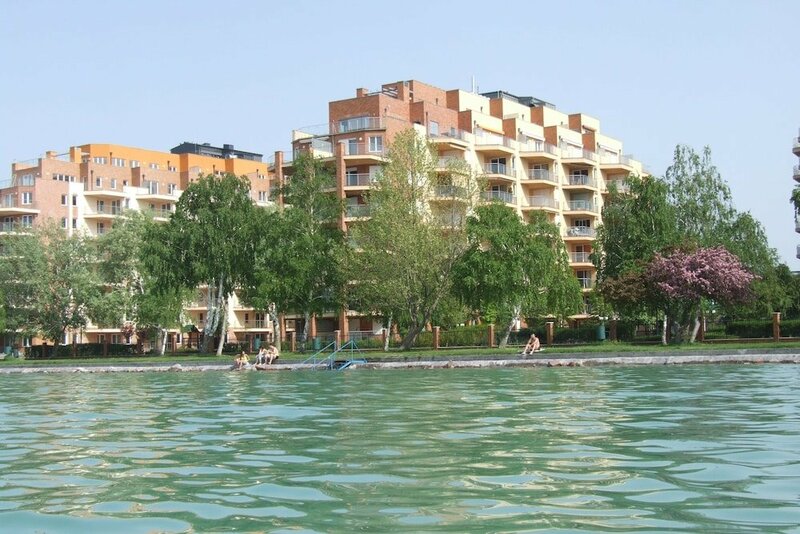 Гостиница Galerius Panorama Beach - A Apartman