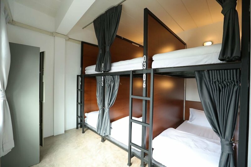Гостиница Apartment45 Hostel - Adults Only