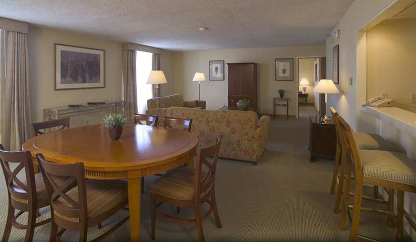 Фото DoubleTree by Hilton Dallas Near the Galleria