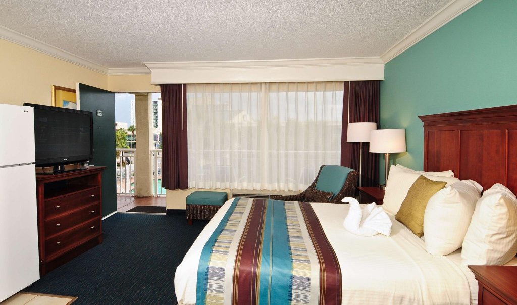 Фото Best Western Plus Grand Strand Inn & Suites